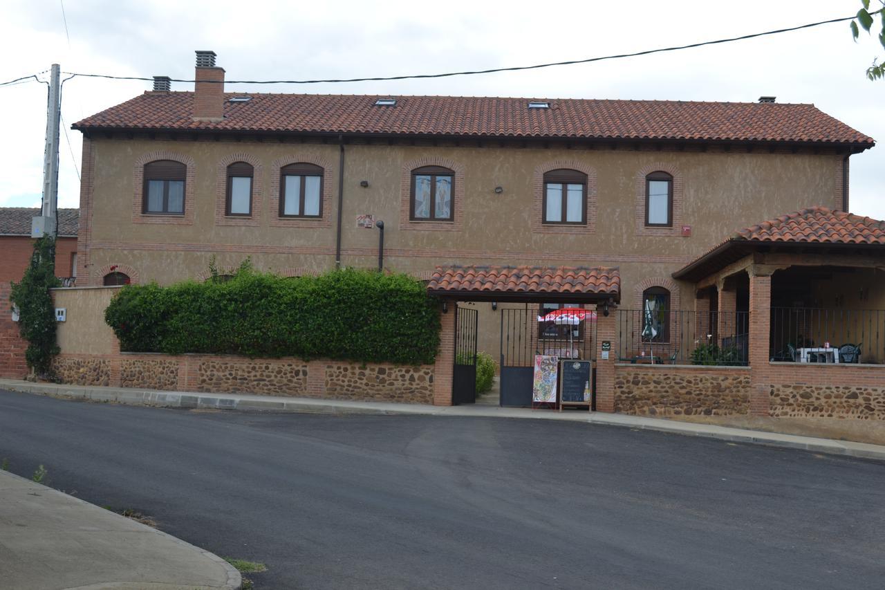 Hotel Rural Casa El Cura Calzadilla de los Hermanillos Exterior photo