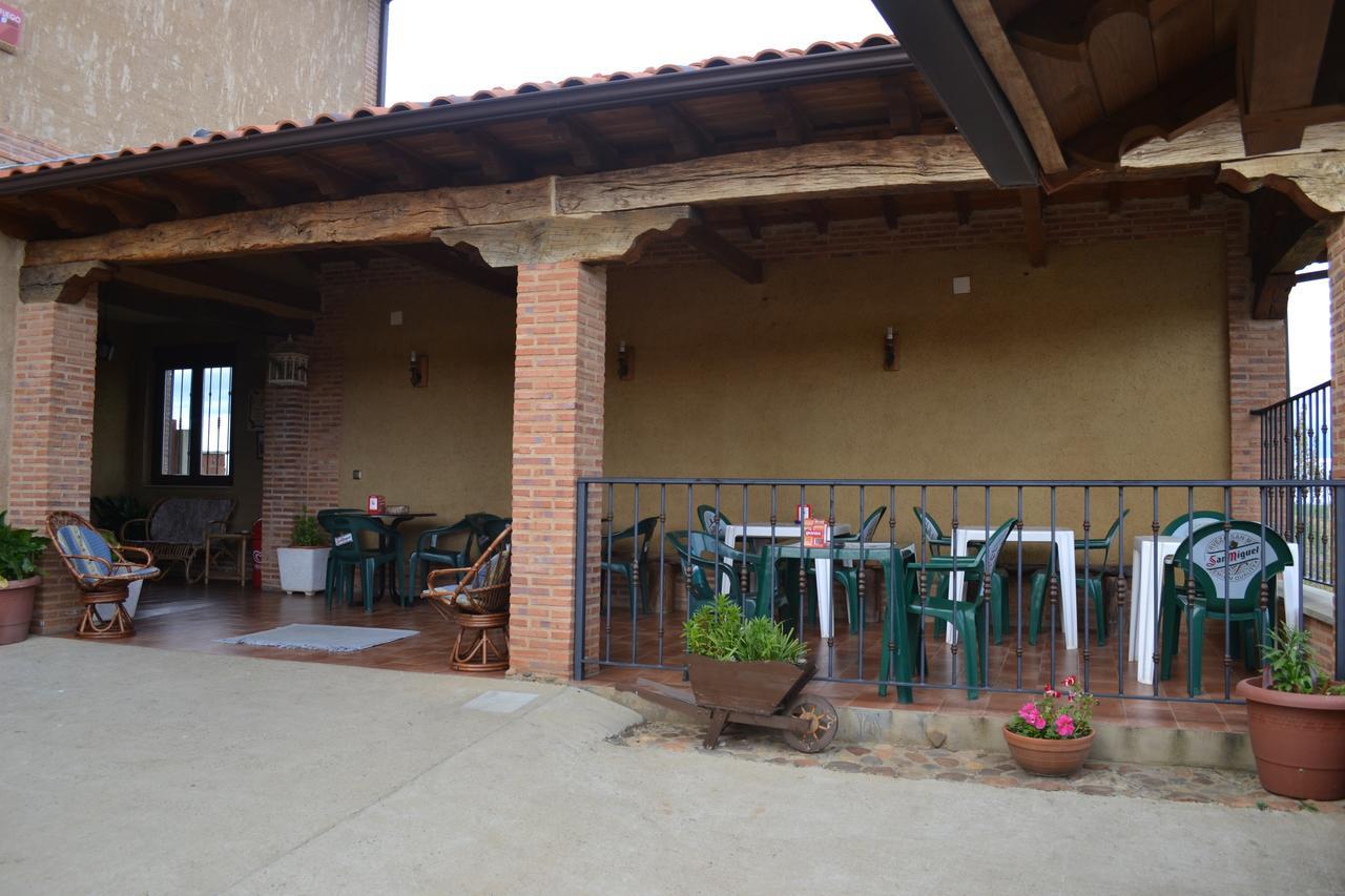 Hotel Rural Casa El Cura Calzadilla de los Hermanillos Exterior photo